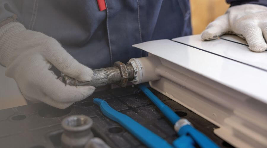 Expert burst pipe repair services in Aldrich, MN